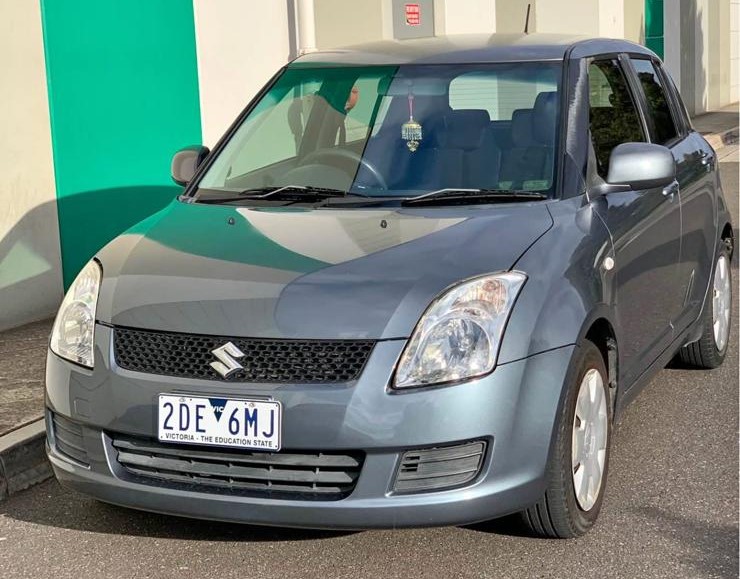 Suzuki Swift Mattalic rental